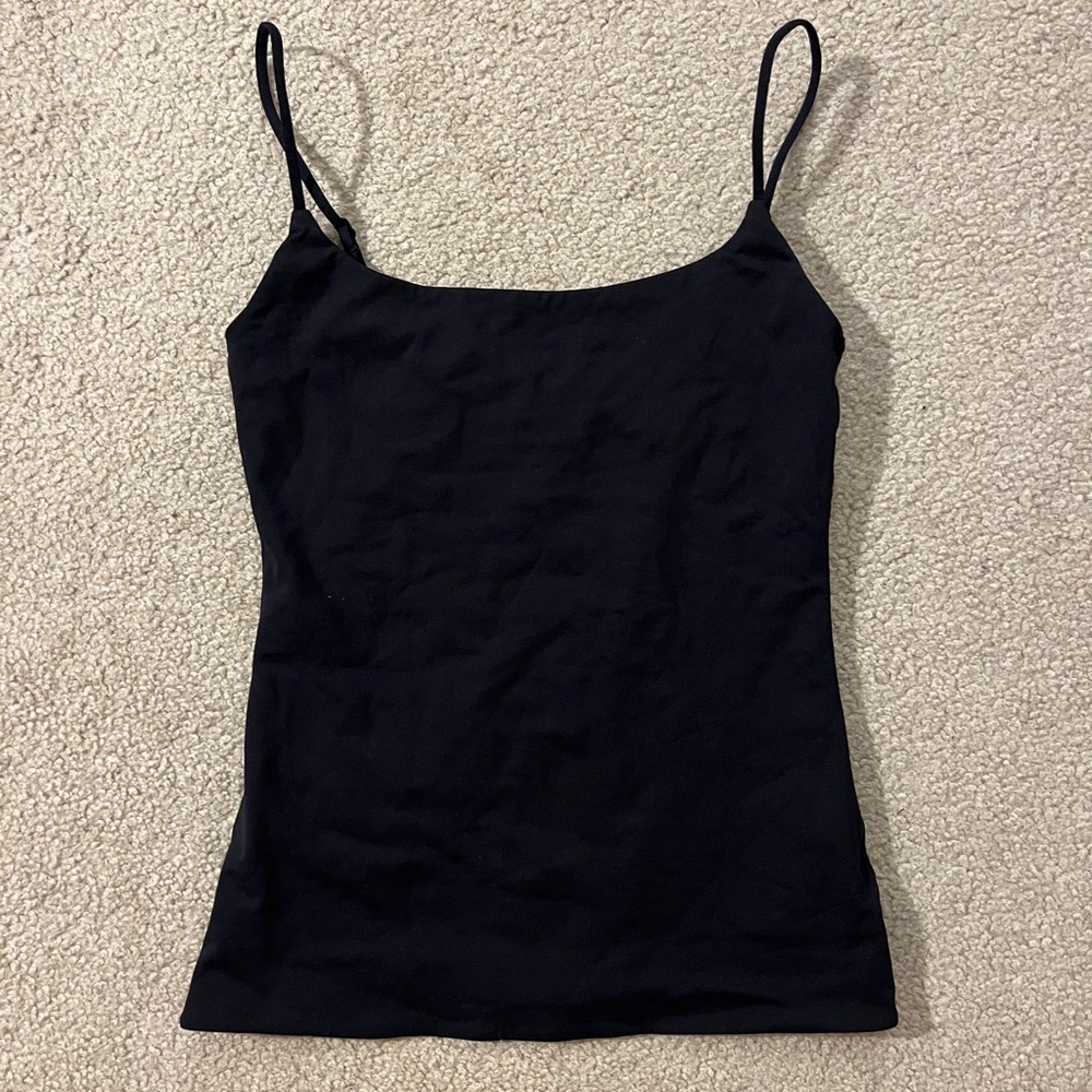 BNWOT Aritzia Contour Tank Top